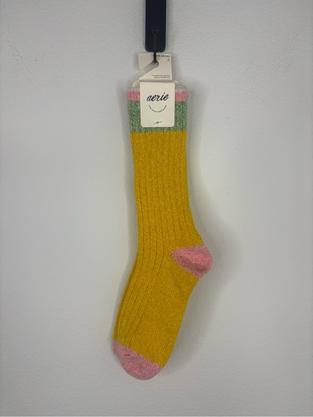 *NWT* Aerie Colorful Crew Socks